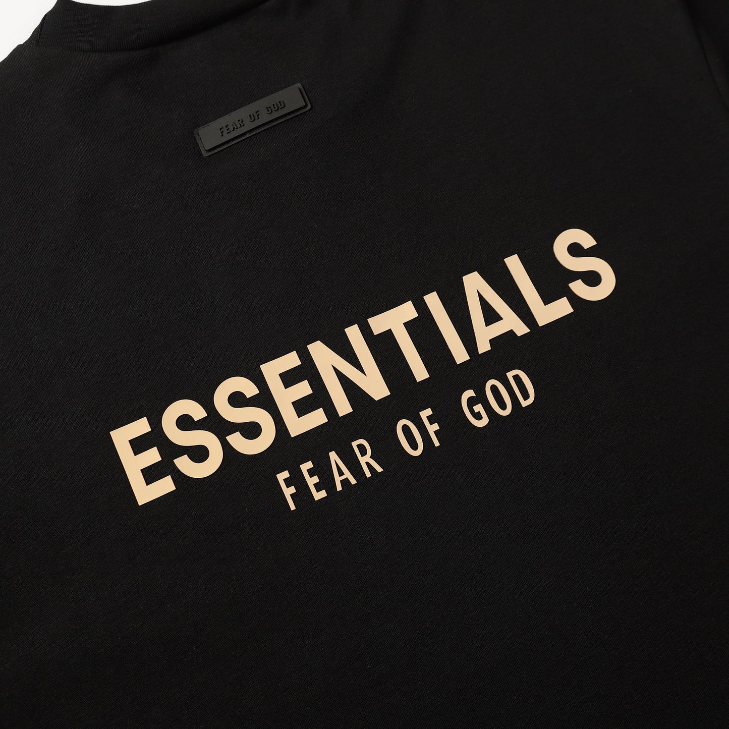 Essential t-shirt